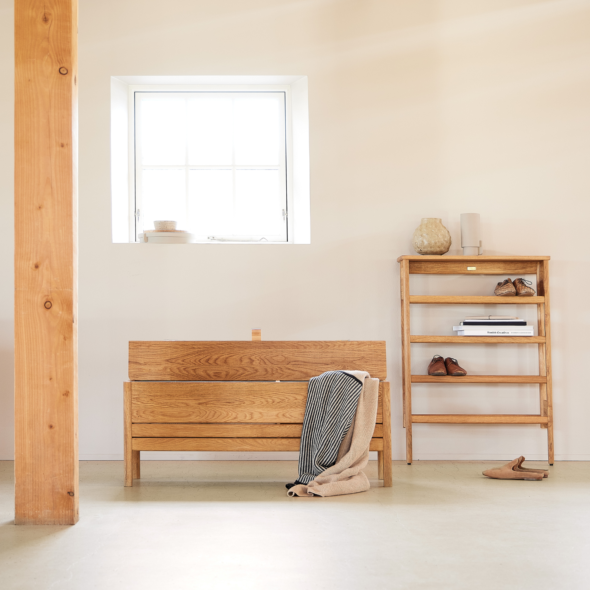 A Line Storage Bench 111